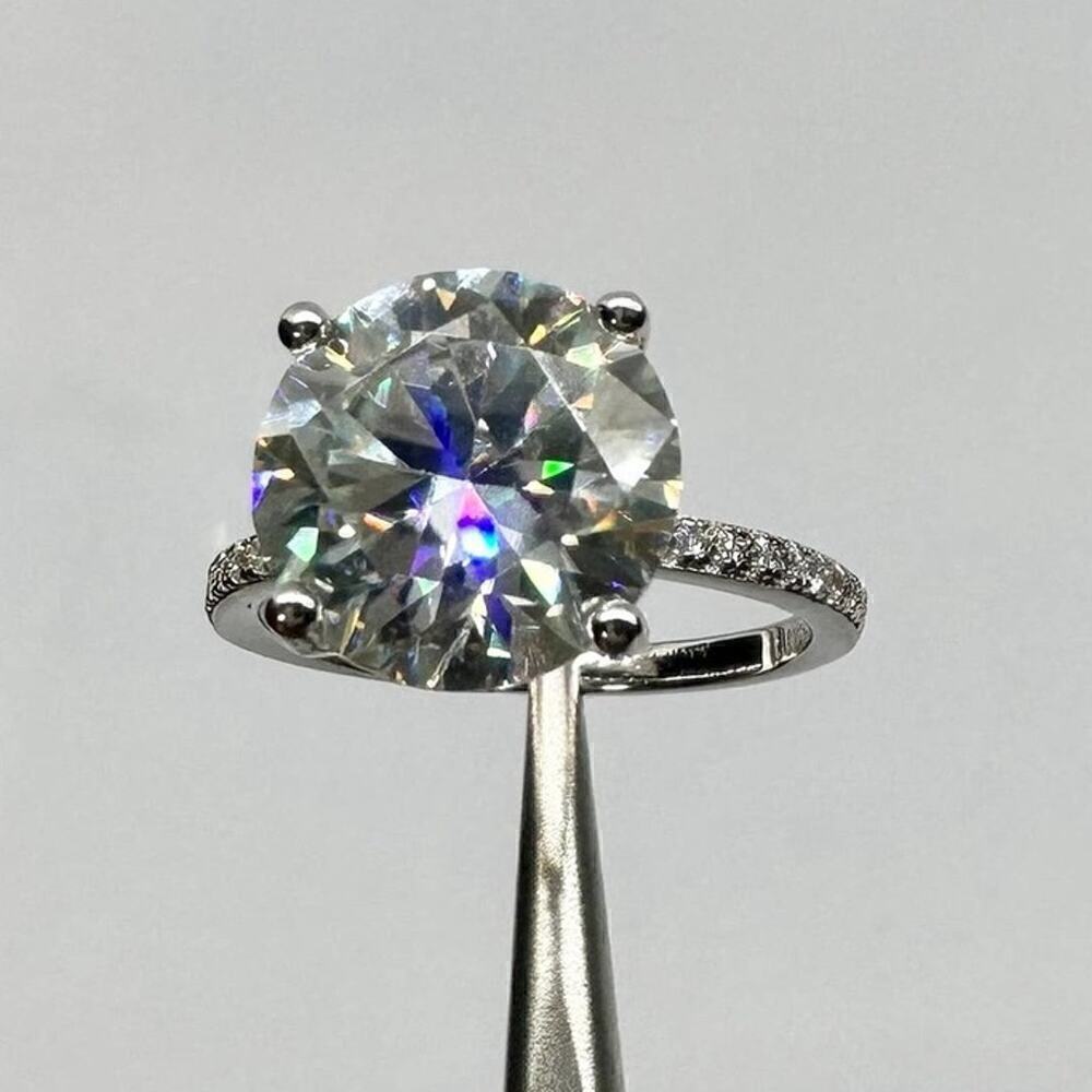 Moissanite Diamond Ring 5 Ct Engagement Wedding Round Cut Solitaire GRA Size 6